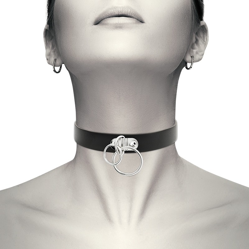 COQUETTE CHIC DESIRE - DOBBELT RING VEGANSK LÆDERCHOKER