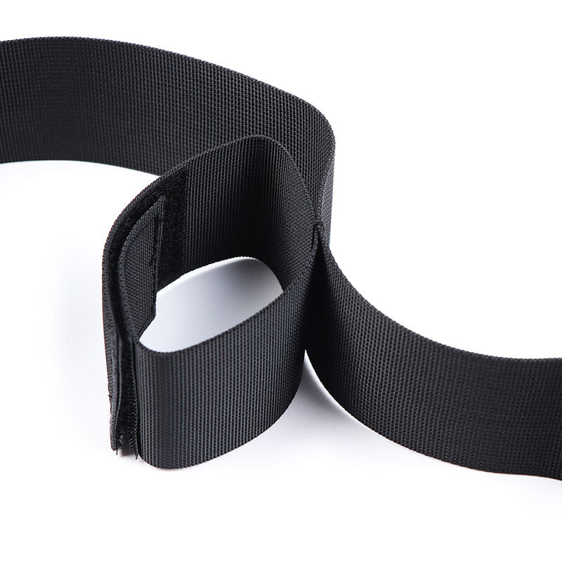 OHMAMA FETISH - SPREDER SOFT BAR FULD NYLON HÅNDLEDSBÆLGER