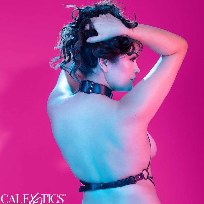 CALEXOTICS - EUPHORIA PLUS SIZE HALSBÅNDSSELE MED FLERE KÆDER