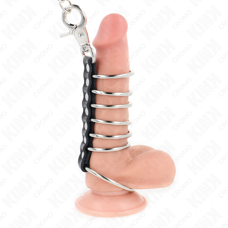 KINK - 7 METAL PENIS RINGE 3,8 CM TIL 5 CM FORBUNDET MED LÆDER OG METALKÆDE 100 CM