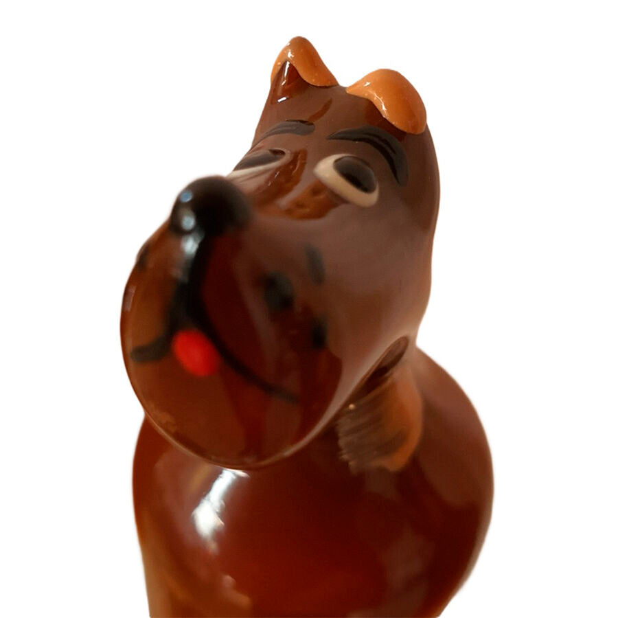 KONDOMERI - HÅNDMALEDE NYHEDSKONDOMER STOR DANSK HUND