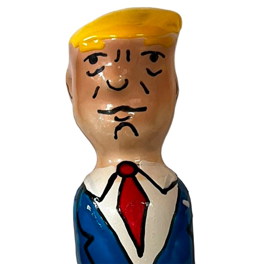 KONDOMERI - HÅNDMALEDE NYHEDSKONDOMER GRUMPY TRUMP