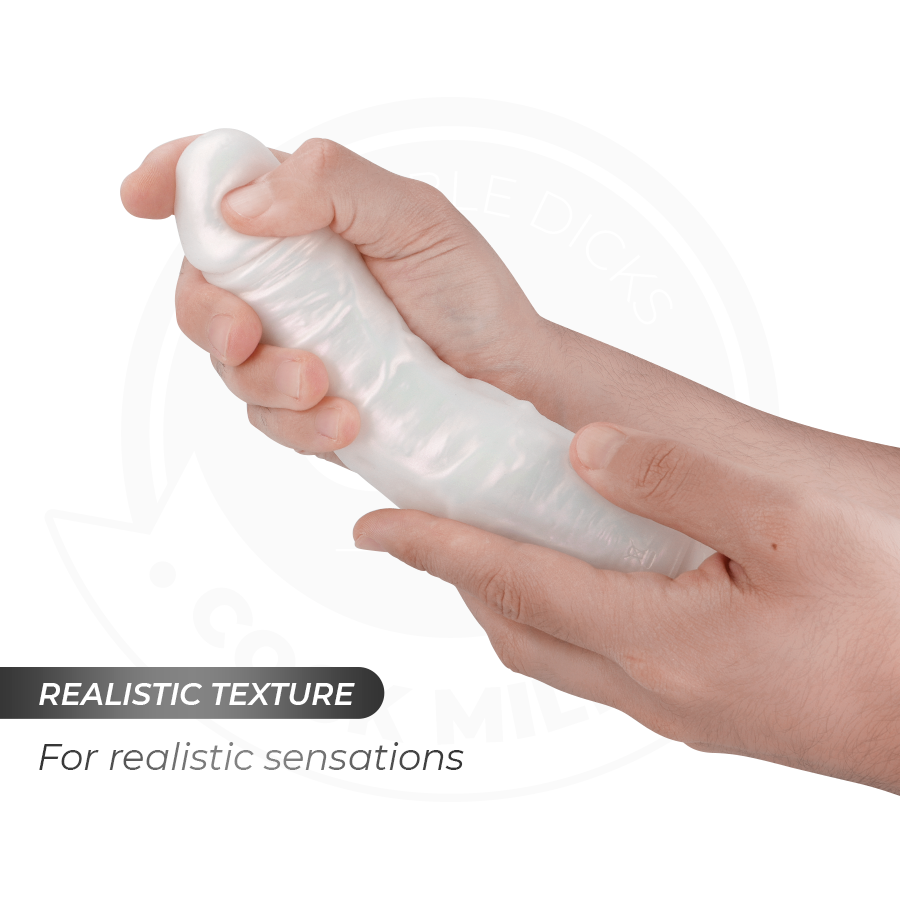 COCK MILLER - DILDO MED SUGEKOP, LYS OG VIBRATION MED FJERNBETJENING HVID 21,5 CM