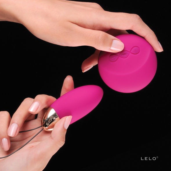 LELO - LYLA 2 INSIGNIA DESIGN EDITION FUCHSIA MASSAGEÆG
